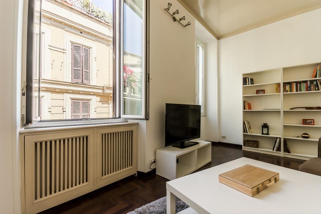 Palazzo Borghese Lovely Flat Roma Dış mekan fotoğraf