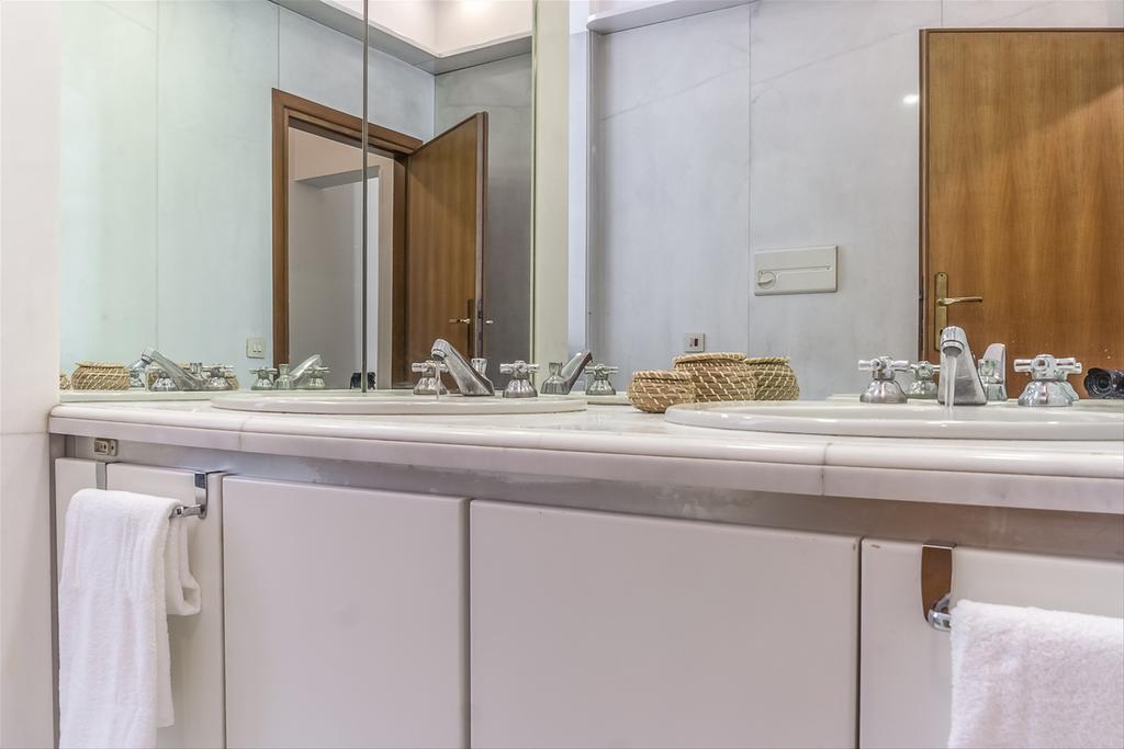 Palazzo Borghese Lovely Flat Roma Dış mekan fotoğraf